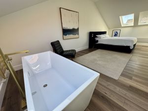 Master Suite- click for photo gallery